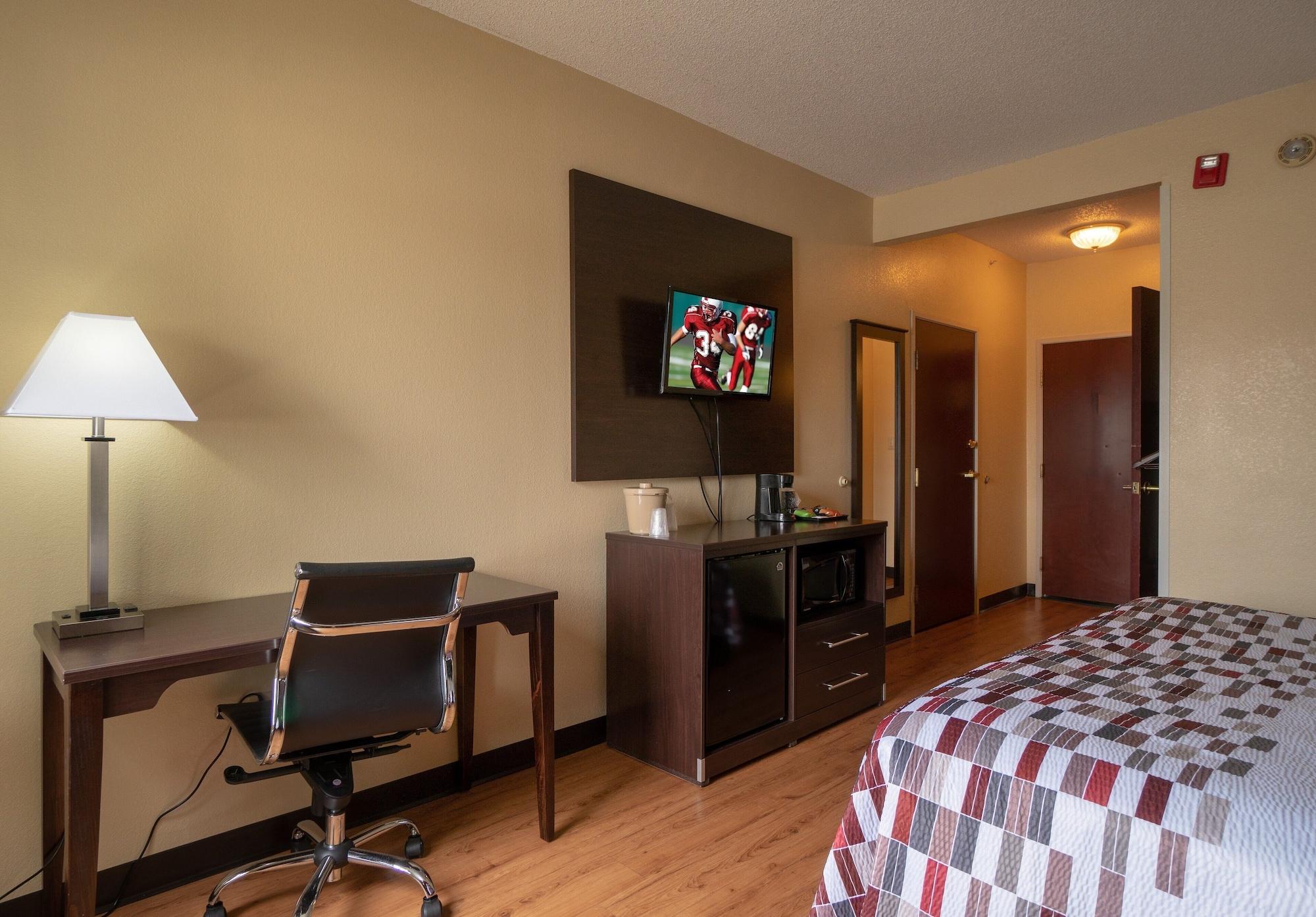Red Roof Inn & Suites Indianapolis Airport Esterno foto