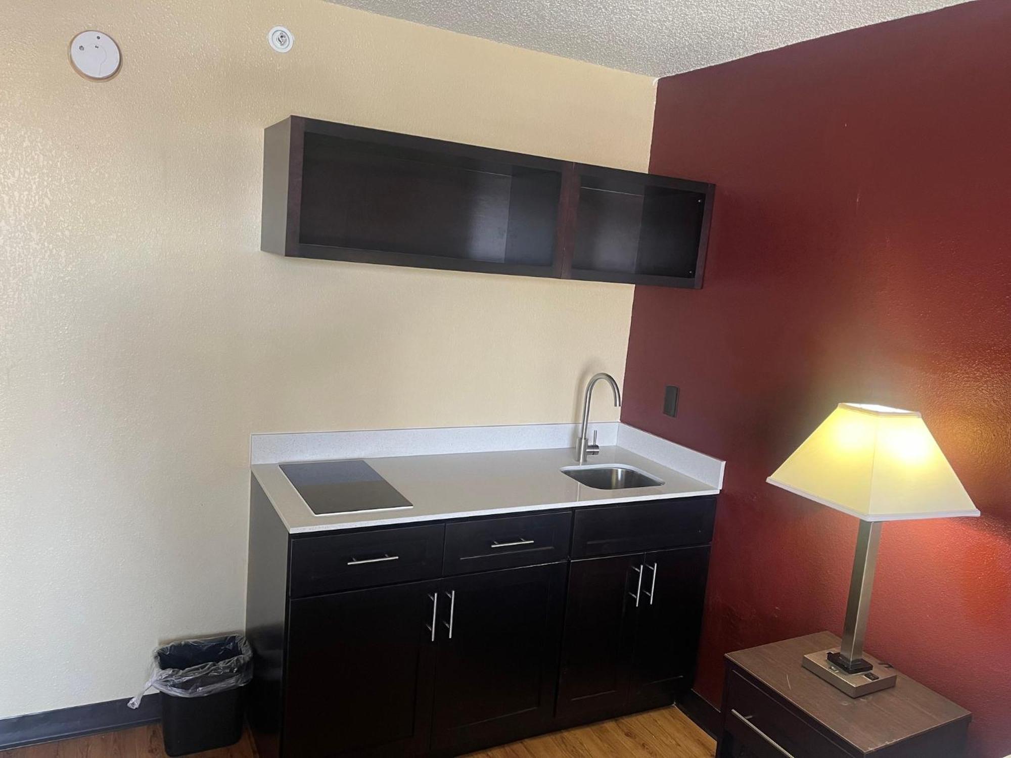 Red Roof Inn & Suites Indianapolis Airport Esterno foto